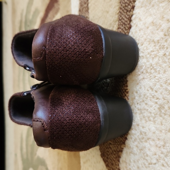 Earth Origins ankle boots - Picture 6 of 10